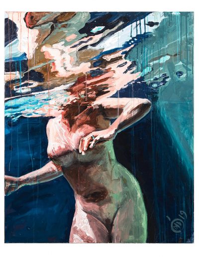 mouvement du corps d'une femme dans l'eau